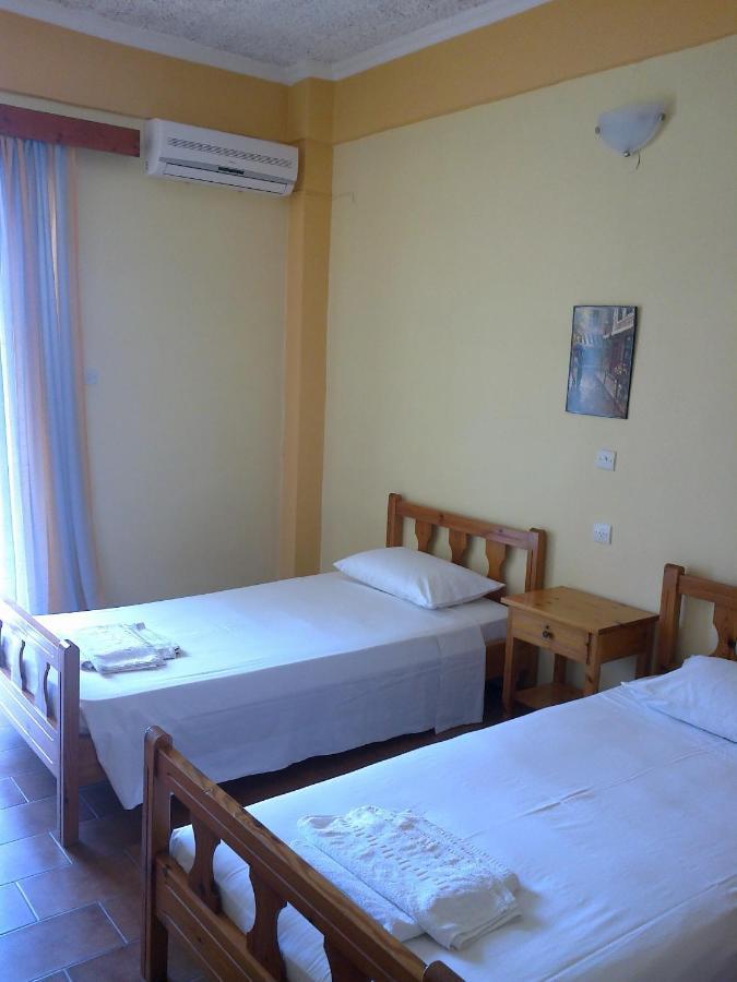 Gregory'S Studios Paleokastritsa Oda fotoğraf