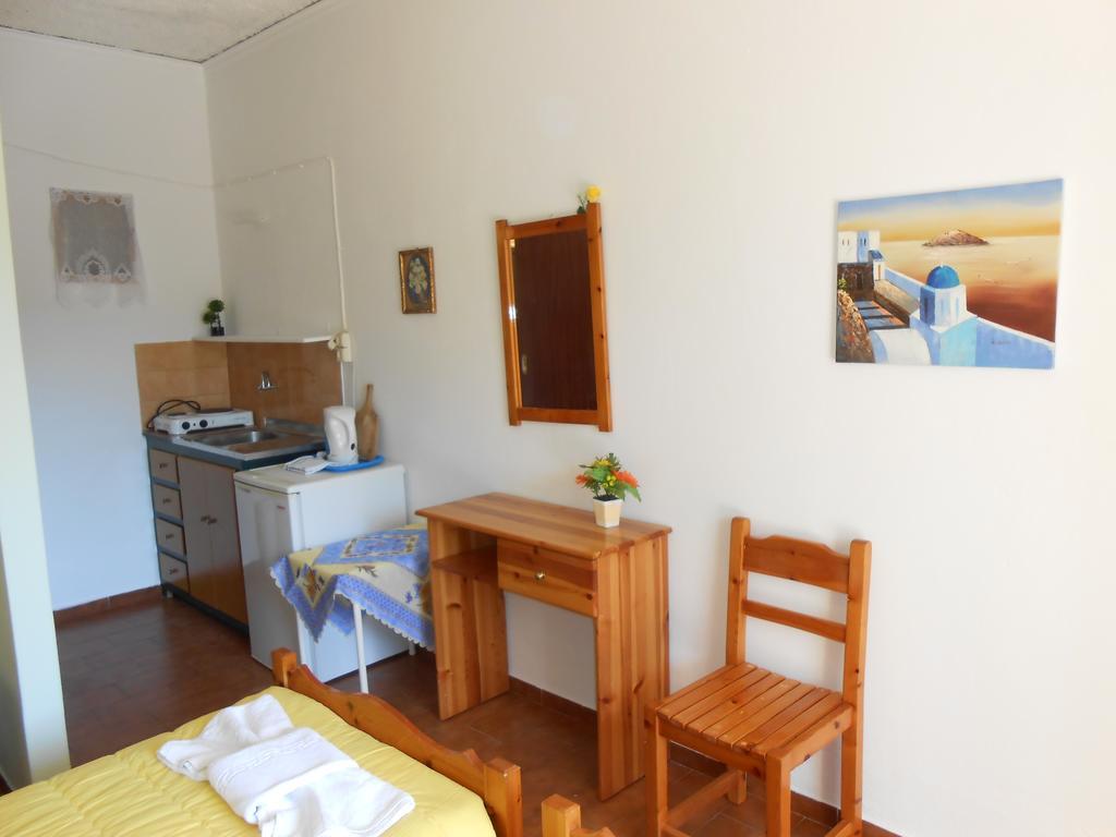 Gregory'S Studios Paleokastritsa Oda fotoğraf